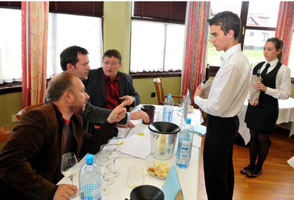 Festival graševine 2014. - ocjenjivanje vina